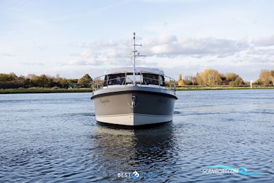 Linssen 40SL Sedan - 75 Years Anniversary Edition Motorboten 2024, met Yanmar Maakt Betrouwbare en Zuinige Scheepsdieselmotoren Voor Zowel Pleziervaart Als Commerciële Schepen. Ze Staan Bekend om Hun Duurzaamheid, Wereld motor, The Netherlands