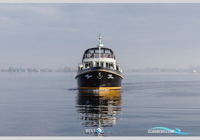 Linssen Grand Sturdy 410 AC Gold Motorboten 2001, met Volvo Penta is Een Zweeds Merk Dat Wereldwijd Bekendstaat om Betrouwbare en Krachtige Scheepsmotoren en Aandrijfsystemen. Ze Leveren Zowel Diesel- al motor, The Netherlands