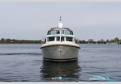 Linssen Grand Sturdy 43.9 AC Motorboten 2010, met Steyr Staat Bekend om Zijn Krachtige, Betrouwbare en Zuinige Dieselmotoren Met Hoge Prestaties en Een Lange Levensduur. motor, The Netherlands
