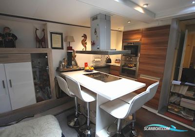 Liveaboard explorer yacht Motorboten 1981, met Caterpillar 3412 motor, Sweden