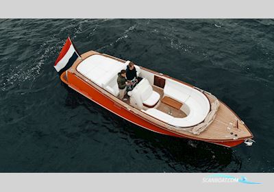 Long Island 28 Sportsman Sun Motorboten 2011, The Netherlands