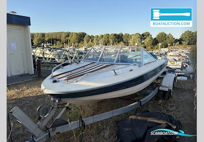 MFG Piper Motorboten , met Mecruiser motor, The Netherlands