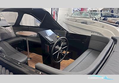 Maxima 600 Motorboten 2022, met Mercry 20 ELPT EFI motor, Denemarken