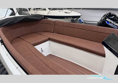 Maxima 600 Motorboten 2026, met Mercury 20 hk 4-Takt motor, Denemarken