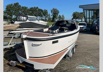 Maxima 650 Flying Lounge Met Boegschroef Motorboten 2024, met Suzuki motor, The Netherlands