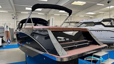 Maxima 740 Motorboten 2025, met Mercury 80 hk 4-takt  motor, Denemarken
