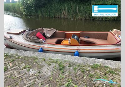 Millboot Kapiteinsloep 600 Motorboten 2006, met Aquapella 2500mkll motor, The Netherlands