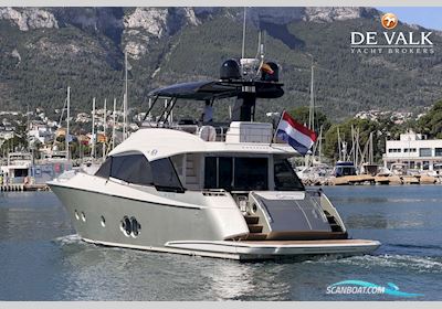 Monte Carlo Yachts 65 Motorboten 2015, met Man motor, Spain