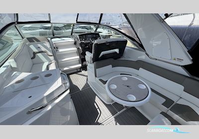 Monterey 275 Sport Yacht Motorboten 2017, met Volvo Penta motor, United Kingdom