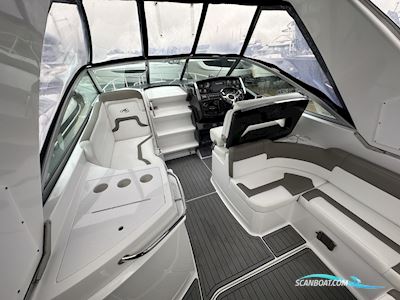 Monterey 275 Sport Yacht Motorboten 2017, met Volvo Penta motor, United Kingdom