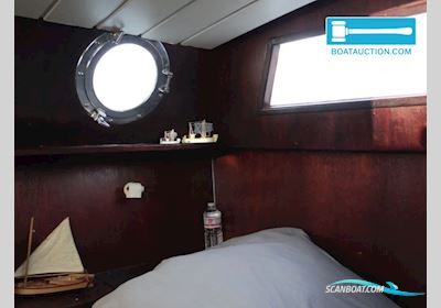 Motorboat 900 Motorboten 1978, met Mercedes-Benz  motor, Duitsland