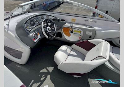 Nautique 226 Limited med 375 hk ZR6 8,1L V8 i/o og 3000 kg Humbauer bådtrailer - Engros til CVR nummer Motorboten 2004, met Andet motor, Denemarken