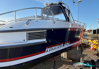 Nimbus 250 Nova Motorboten 2001, met Volvo Penta Kad 32 motor, Sweden