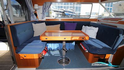 Nimbus 380 Carisma  Motorboten 2004, met Volvo Penta motor, Denemarken