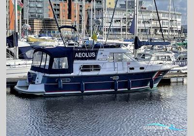 Nimbus 380 Commander Motorboten 2001, met Volvo motor, United Kingdom
