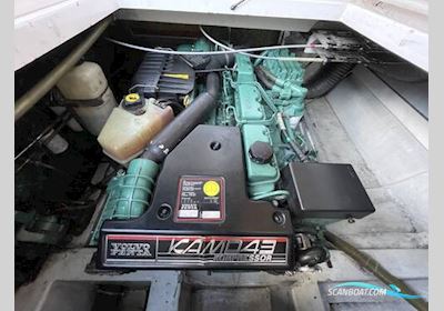 Nimbus 380 Commander Motorboten 2001, met Volvo Penta KAMD43 motor, United Kingdom