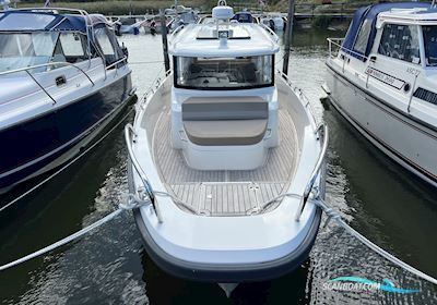 Nimbus C9 Motorboten 2019, met Volvo Penta V8 350hk motor, Sweden