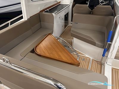 Nimbus W9 Motorboten 2025, met Mercury 350 hk Verado V10 motor, Denemarken