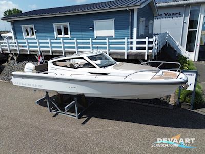 Nimbus W9 Motorboten 2024, met Mercury Verado motor, The Netherlands