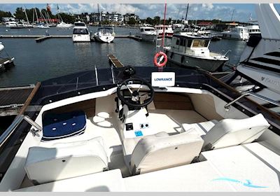 Nord West 330 Fly Motorboten 1998, met Vovo Penta Tamd 63 P motor, Finland