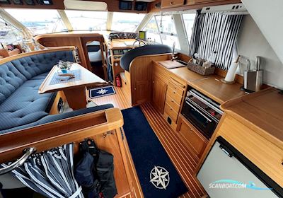 Nord West 410 Flybridge Motorboten 1999, met 2 x Volvo Penta Kad44 Edc motor, Sweden