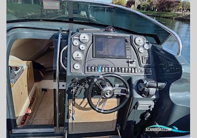 Nuova Jolly  35 Sport Cabin Motorboten 2015, met Mercury  motor, France