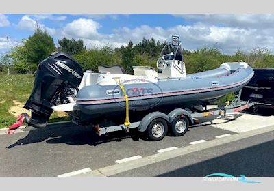 Nuova Jolly King 700 RS Motorboten 2012, met Mercury motor, France