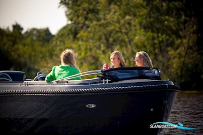 Oud Huijzer 600 Tender al 24 Jaar Kwalitieit !! Motorboten 2024, The Netherlands