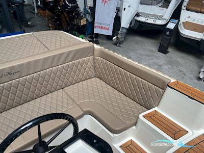 Oud Huijzer 740 Tender Motorboten 2025, met Suzuki motor, The Netherlands