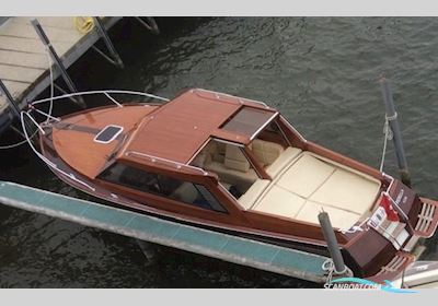 Pedrazzini Elba De Luxe Motorboten 1983, met Chrysler motor, Switzerland
