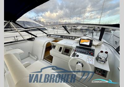 Pershing 40 Motorboten 1995, met Caterpillar 3208 V8 motor, Italië