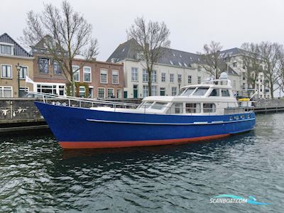 Pieter Beeldsnijder Spiegelkotter 15.00 VS Motorboten 2005, met Cummins 2.8 motor, The Netherlands