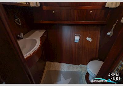 Pikmeerkruiser 1150 OK Royal Motorboten 1998, met Yanmar 4JH2M-Ute motor, The Netherlands