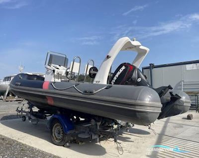 Piranha 5.6m RIB Motorboten 2016, met Evinrude motor, Ierland