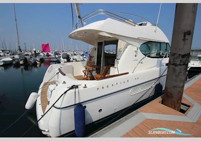 Prestige 32 Fly Motorboten 2003, met Volvo Penta motor, Ierland