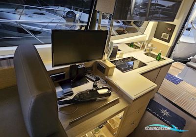 Prestige 420 Motorboten 2019, met Volvo Ips500 motor, Denemarken