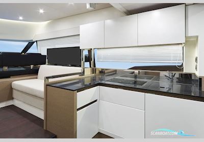 Prestige 460 Motorboten 2025, met Volvo motor, Ierland