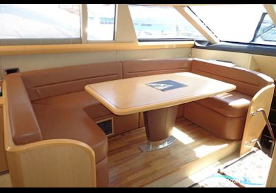 Princess 21 M Motorboten 2010, met Man V12 motor, Egypte