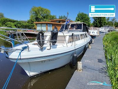 Princess 32 Motorboten 1985, met Mercedes 208 cdi 5 cyl motor, The Netherlands