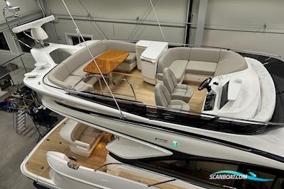 Princess F45 Motorboten 2024, Sweden