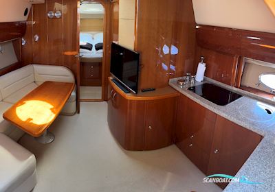 Princess V42 MkII Motorboten 2006, met Volvo Penta d6 350 motor, Denemarken