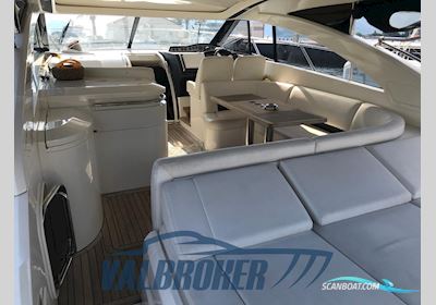 Princess Yachts V 45 Motorboten 2008, met Volvo Penta D6 motor, Montenegro