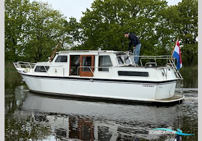 Proficiat 950 Gsak Motorboten 1980, met Peugeot motor, The Netherlands