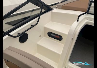 Quicksilver ACTIV 675 Cruiser, Mercury F225 V6 DTS Motorboten 2024, met Mercury PRO XS motor, Denemarken