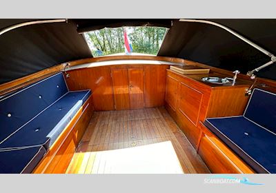 Reddingssloep 8.00 Motorboten 1981, met Lister Petter motor, The Netherlands