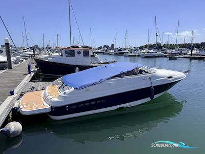 Regal 2450 Cuddy Motorboten 2005, met Mercruiser motor, United Kingdom