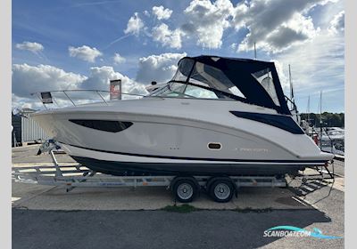 Regal 26 Express Motorboten 2025, met Volvo Penta motor, United Kingdom