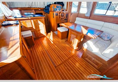 Rhein 42SE Motorboten 2009, met Volvo Penta D4 motor, Griekenland