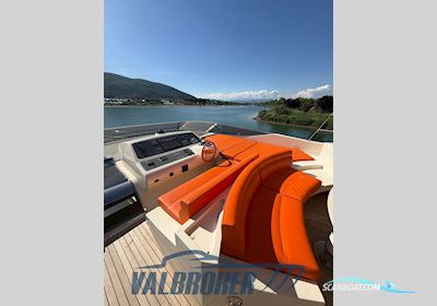 Riva 85 Opera Motorboten 2007, met Mtu 16V2000M91 motor, Italië