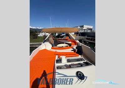 Riva 85 Opera Motorboten 2007, met Mtu 16V2000M91 motor, Italië